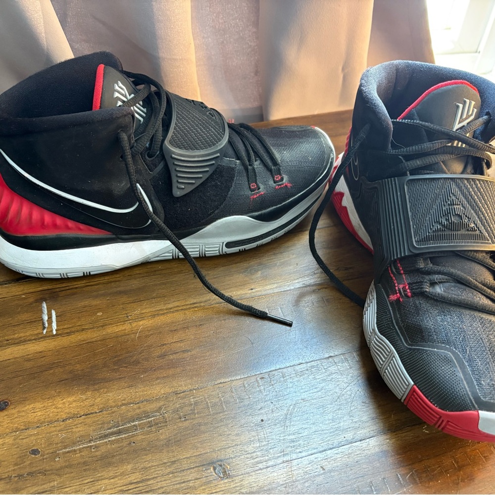 Nike Black and Red Athletic Shoes